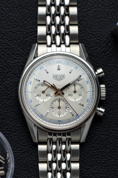 The last "purist" among Heuer Carrera's? Discover the 1964 Re-Edition models.